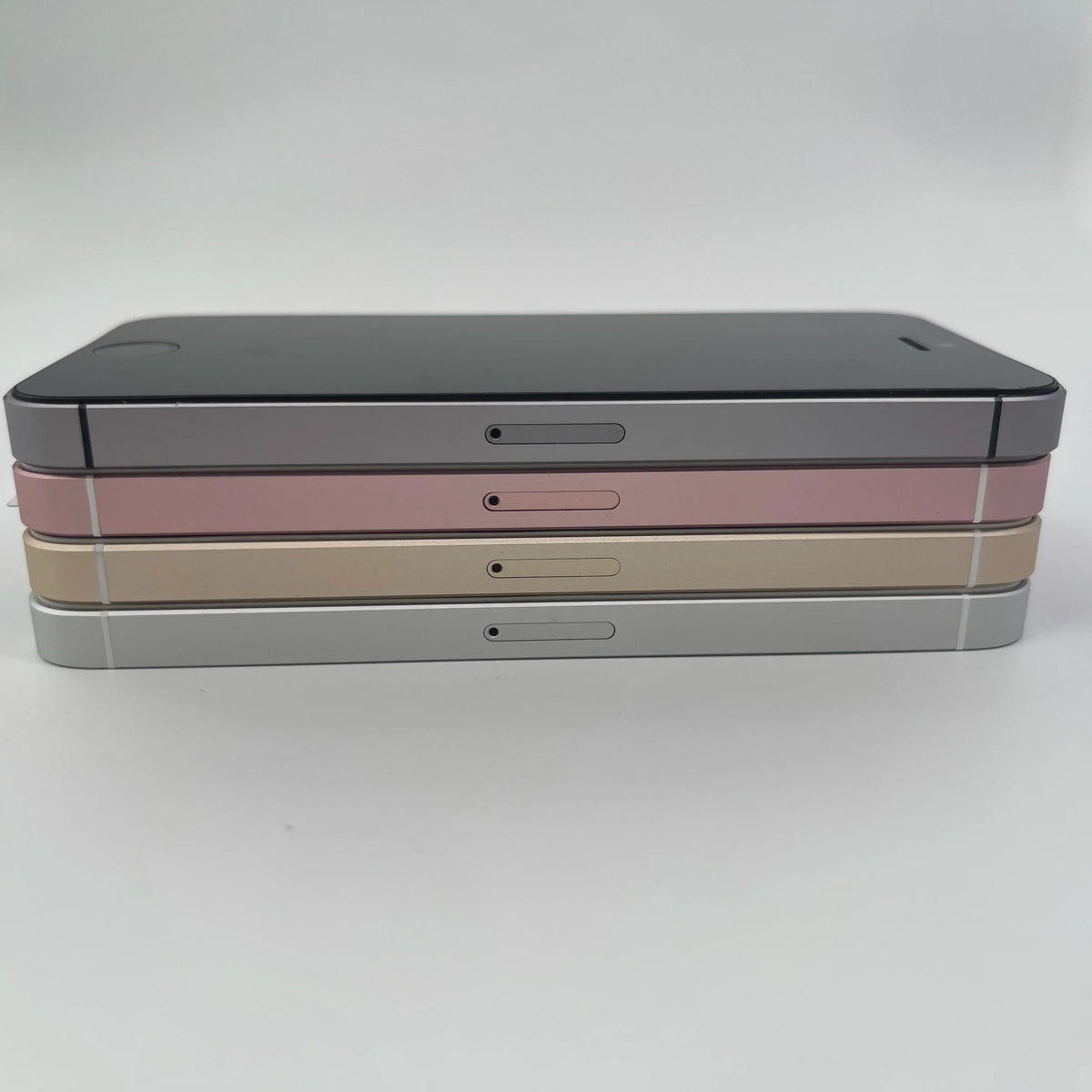 Original Unlocked Apple iPhone SE 2GB RAM 16G/32G/64GB ROM Mobile Phone A9 iOS 9 Dual Core 4G LTE 4.0'' Fingerprint Smartphone